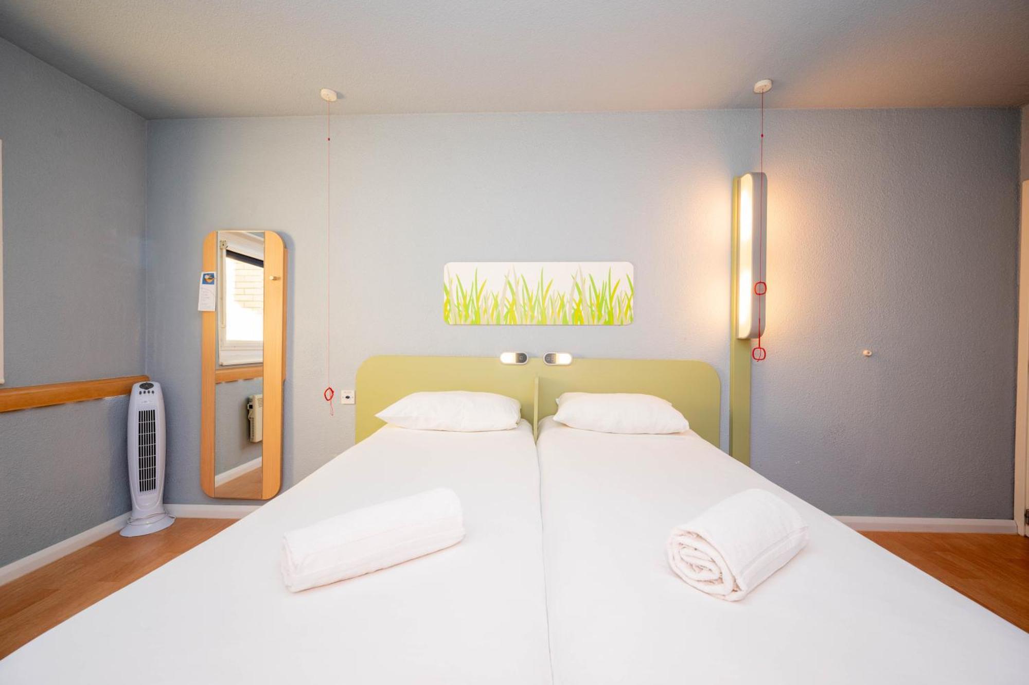ibis budget London Barking Barking  Bagian luar foto