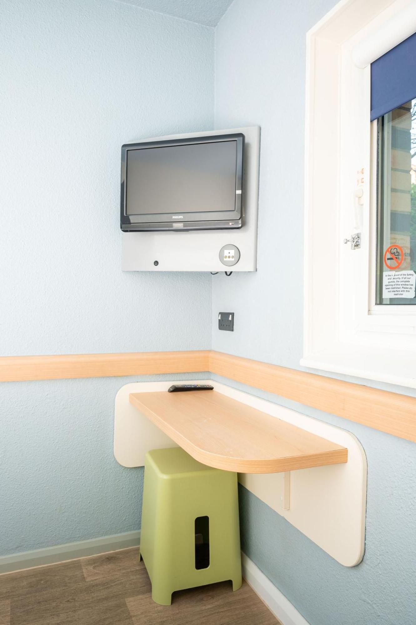 ibis budget London Barking Barking  Bagian luar foto