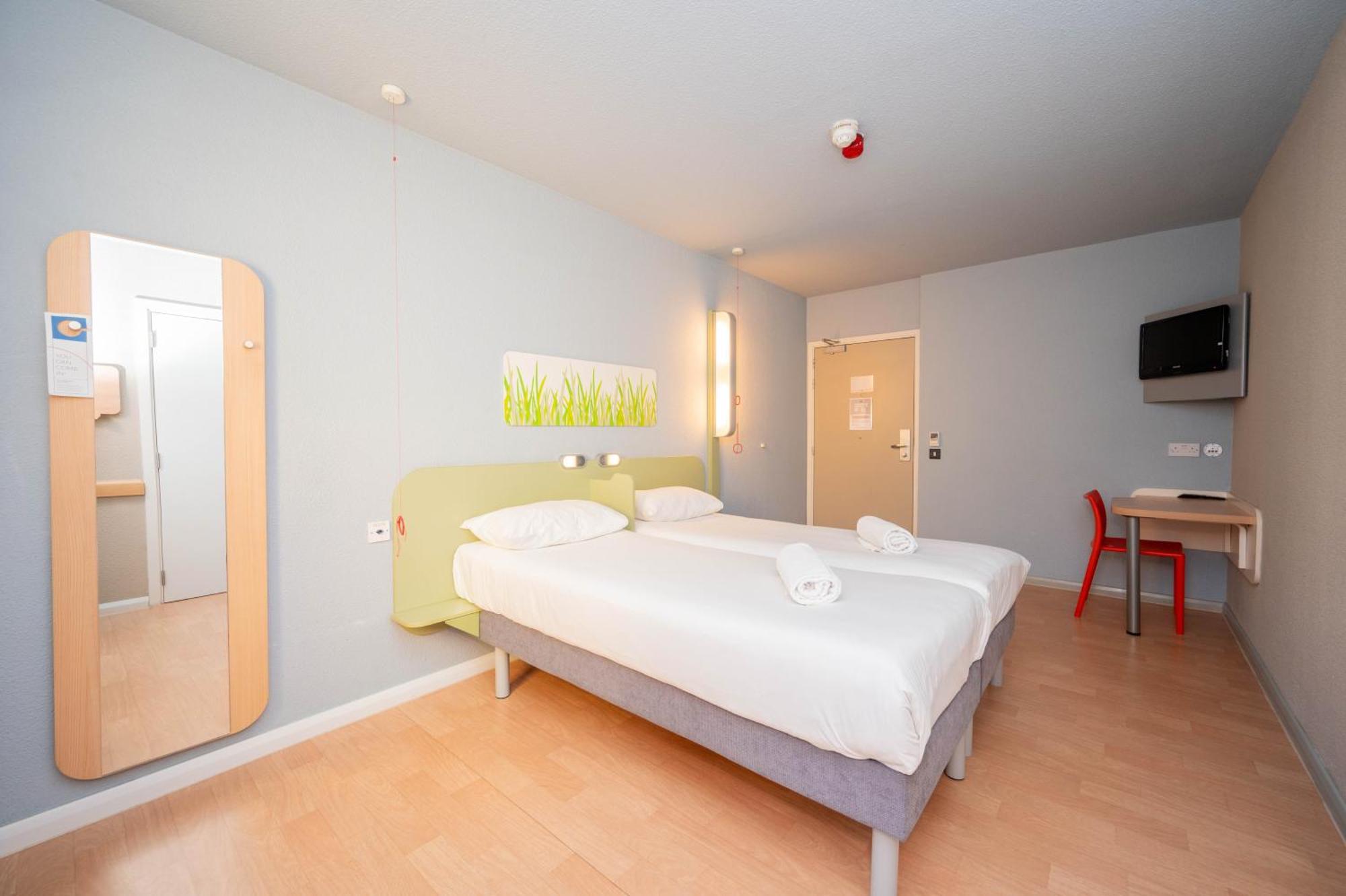 ibis budget London Barking Barking  Bagian luar foto