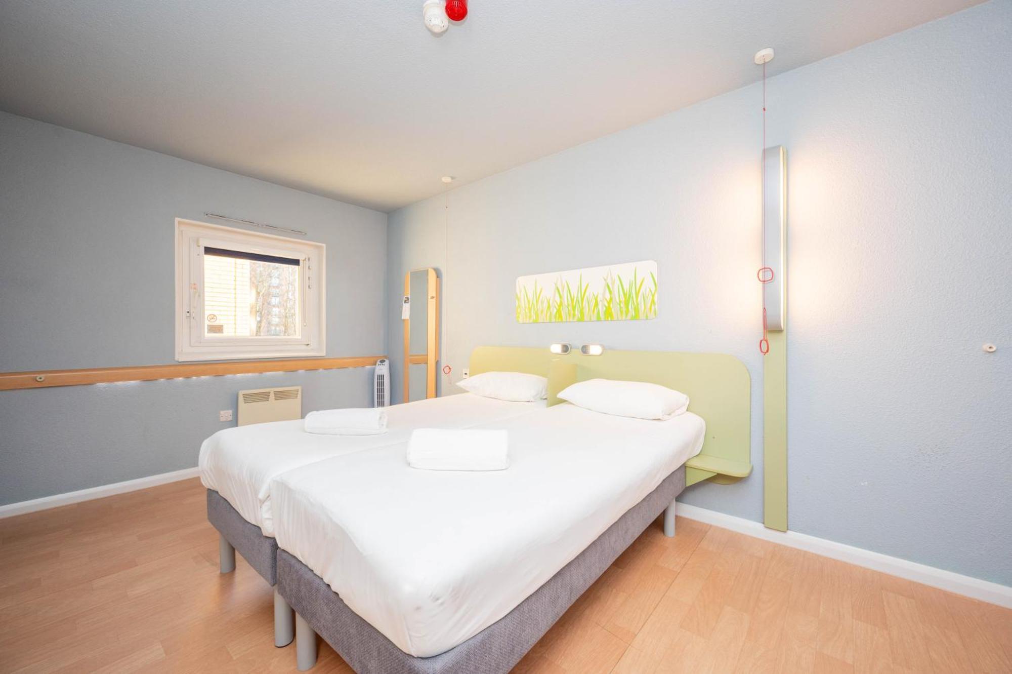 ibis budget London Barking Barking  Bagian luar foto