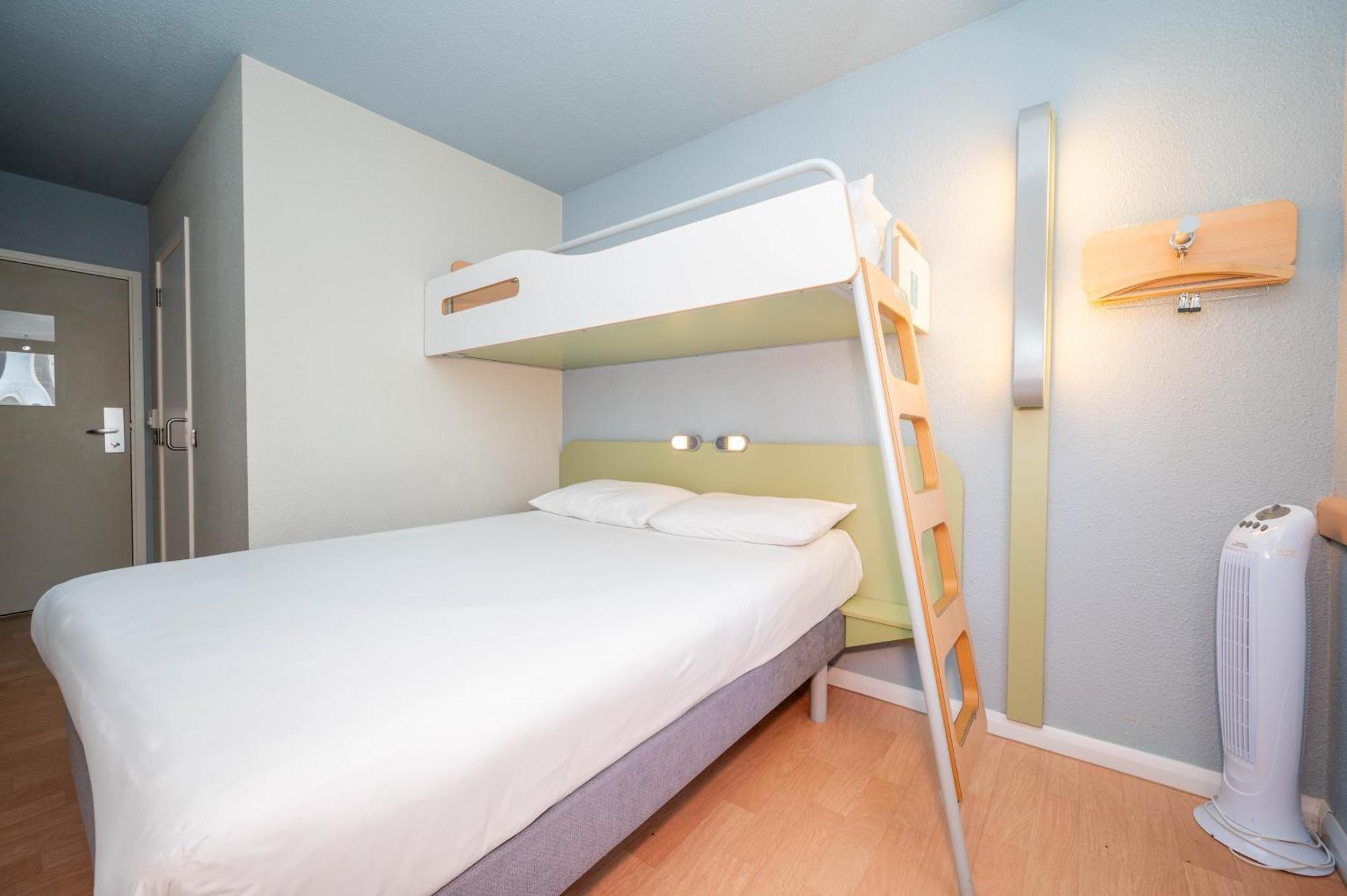 ibis budget London Barking Barking  Bagian luar foto