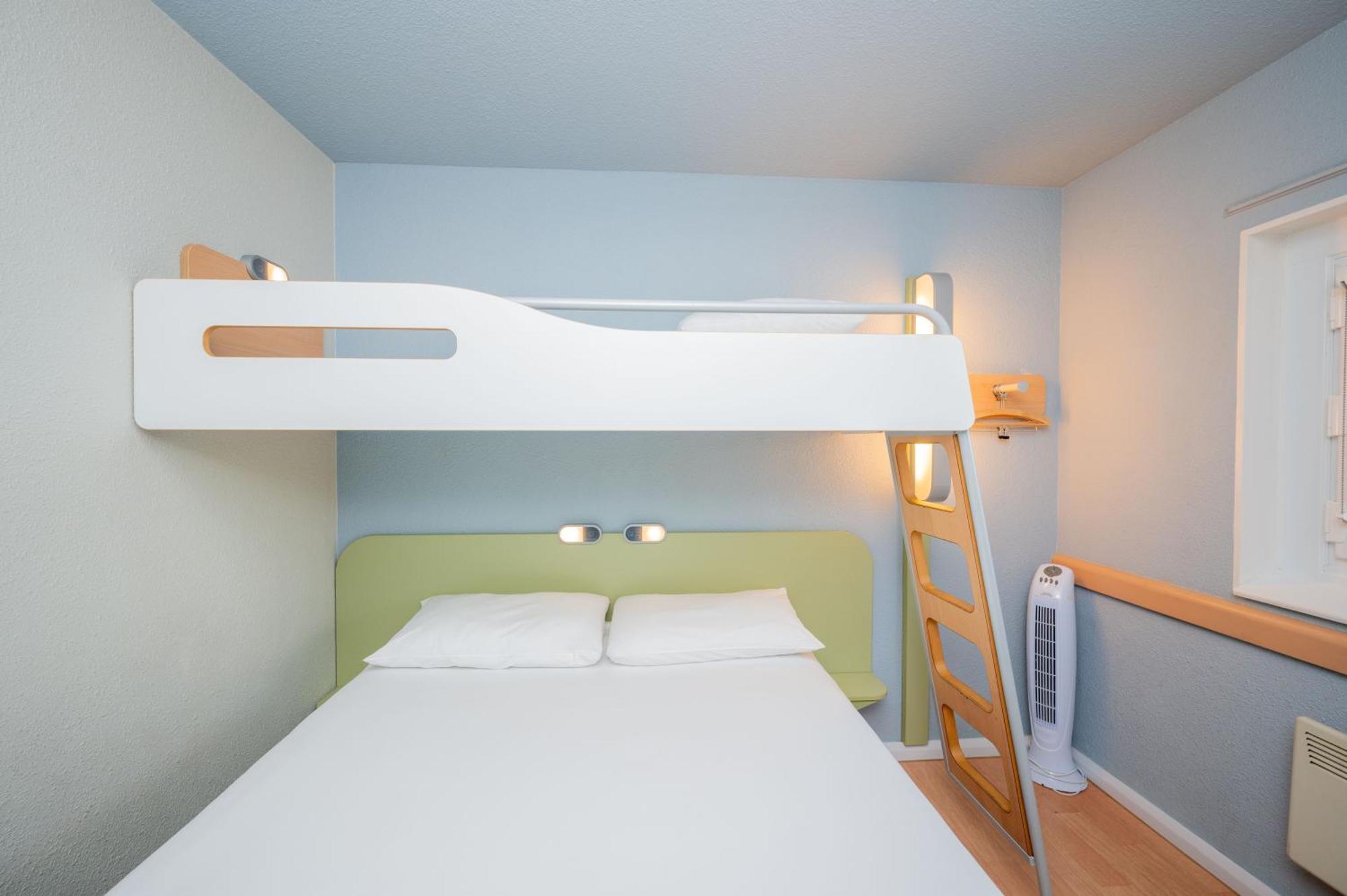 ibis budget London Barking Barking  Bagian luar foto