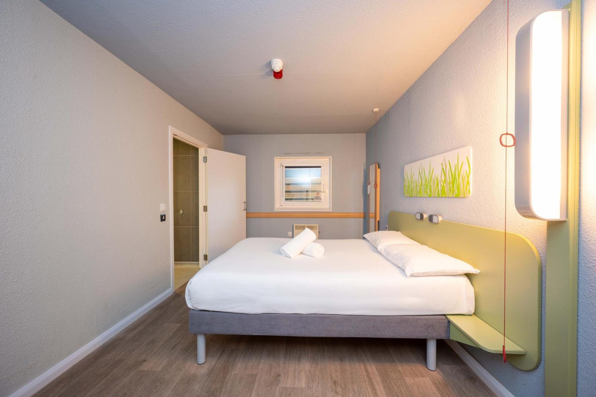 ibis budget London Barking Barking  Bagian luar foto