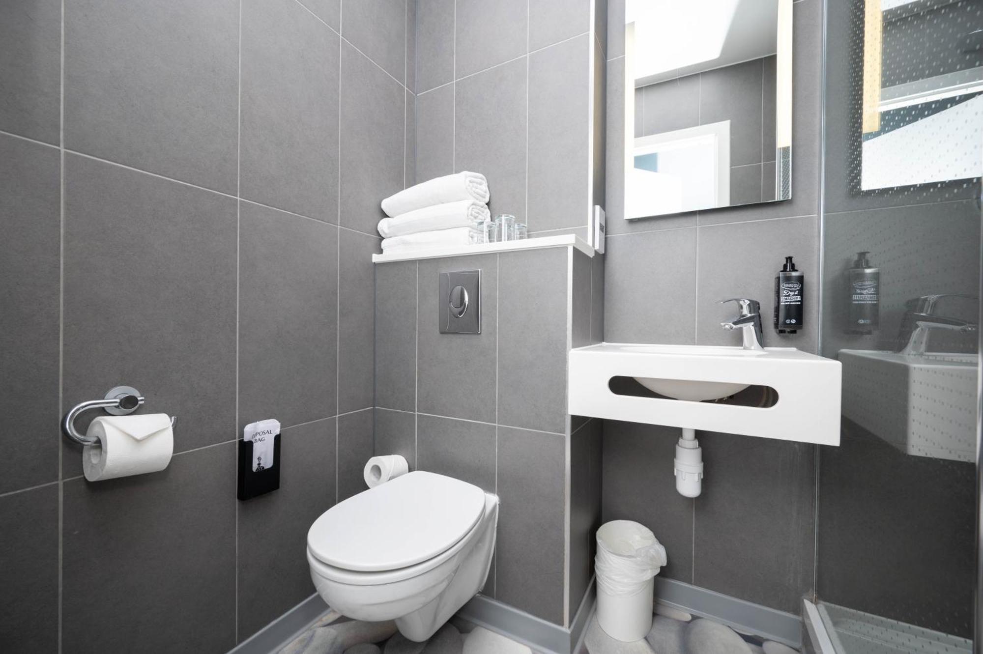 ibis budget London Barking Barking  Bagian luar foto