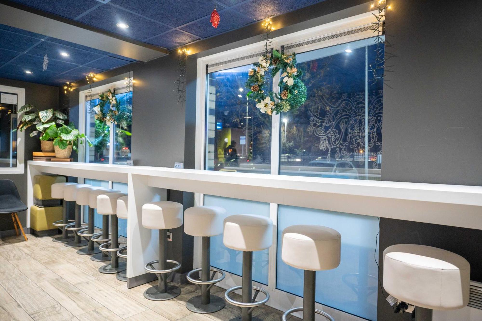 ibis budget London Barking Barking  Bagian luar foto