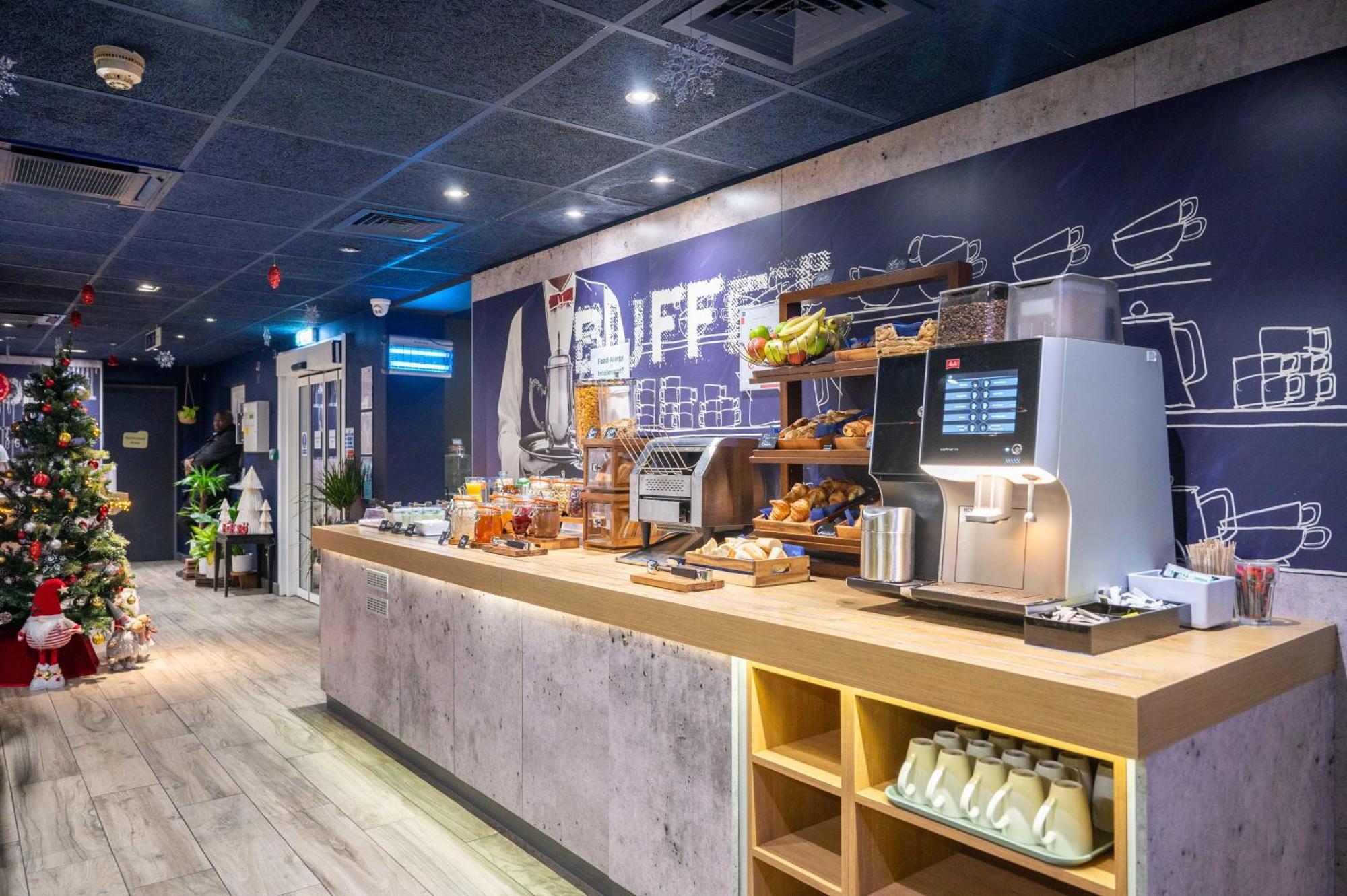 ibis budget London Barking Barking  Bagian luar foto