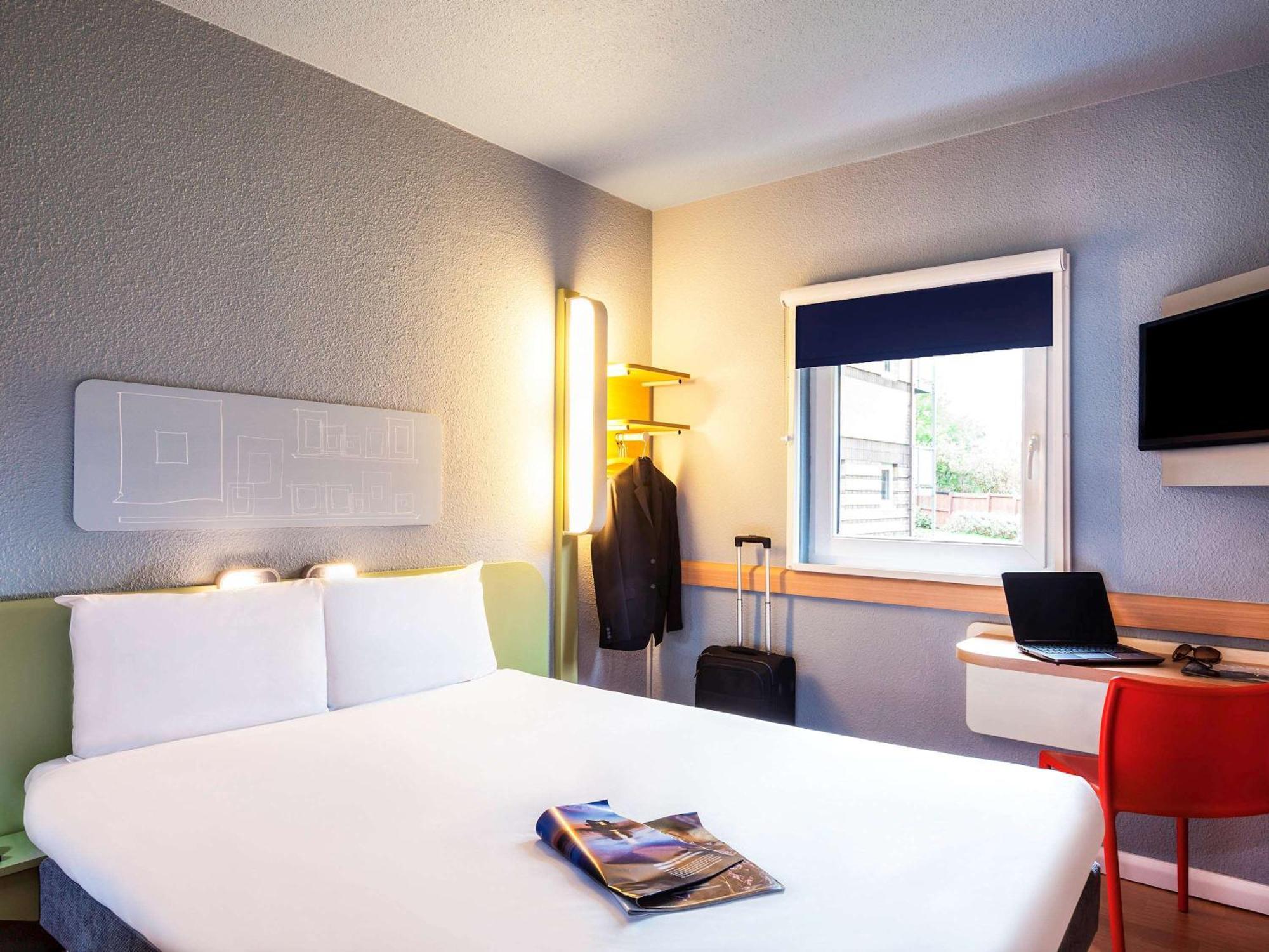 ibis budget London Barking Barking  Bagian luar foto
