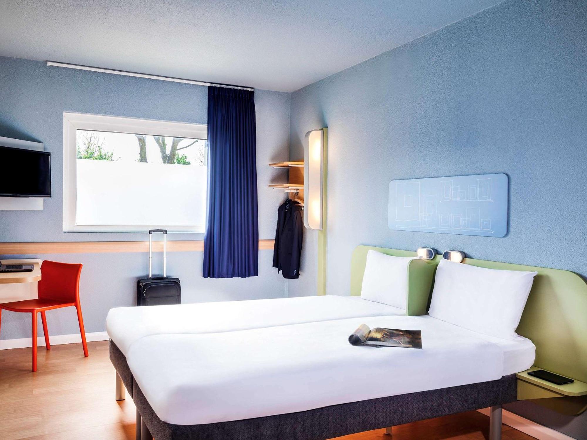ibis budget London Barking Barking  Bagian luar foto