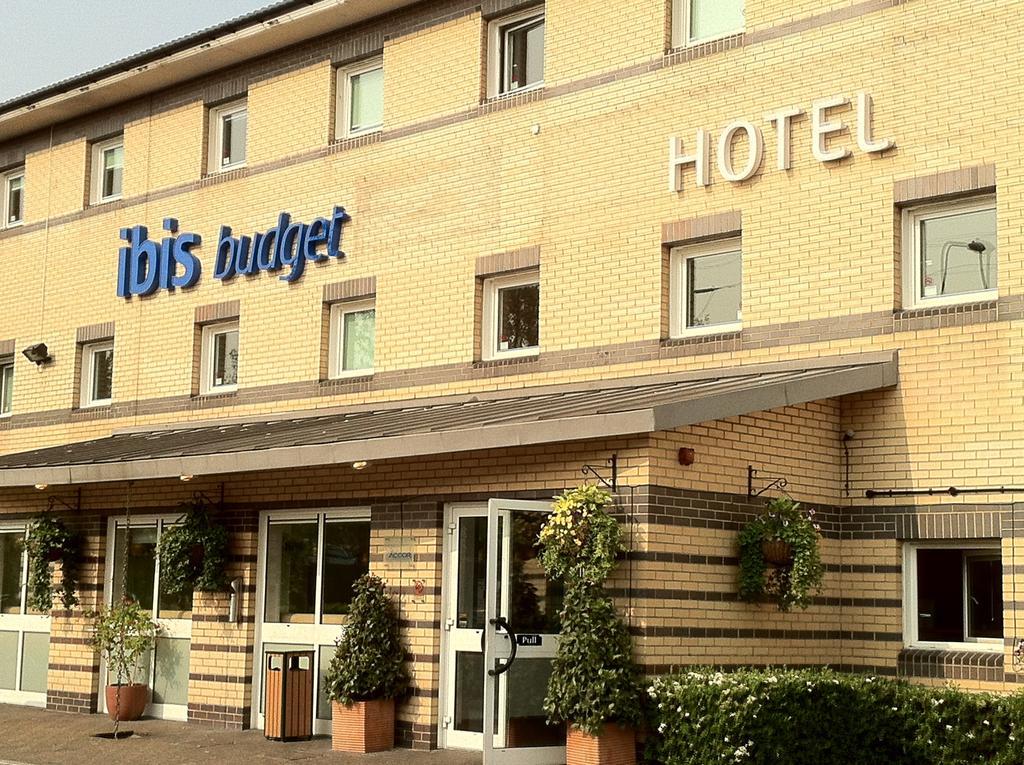 ibis budget London Barking Barking  Bagian luar foto